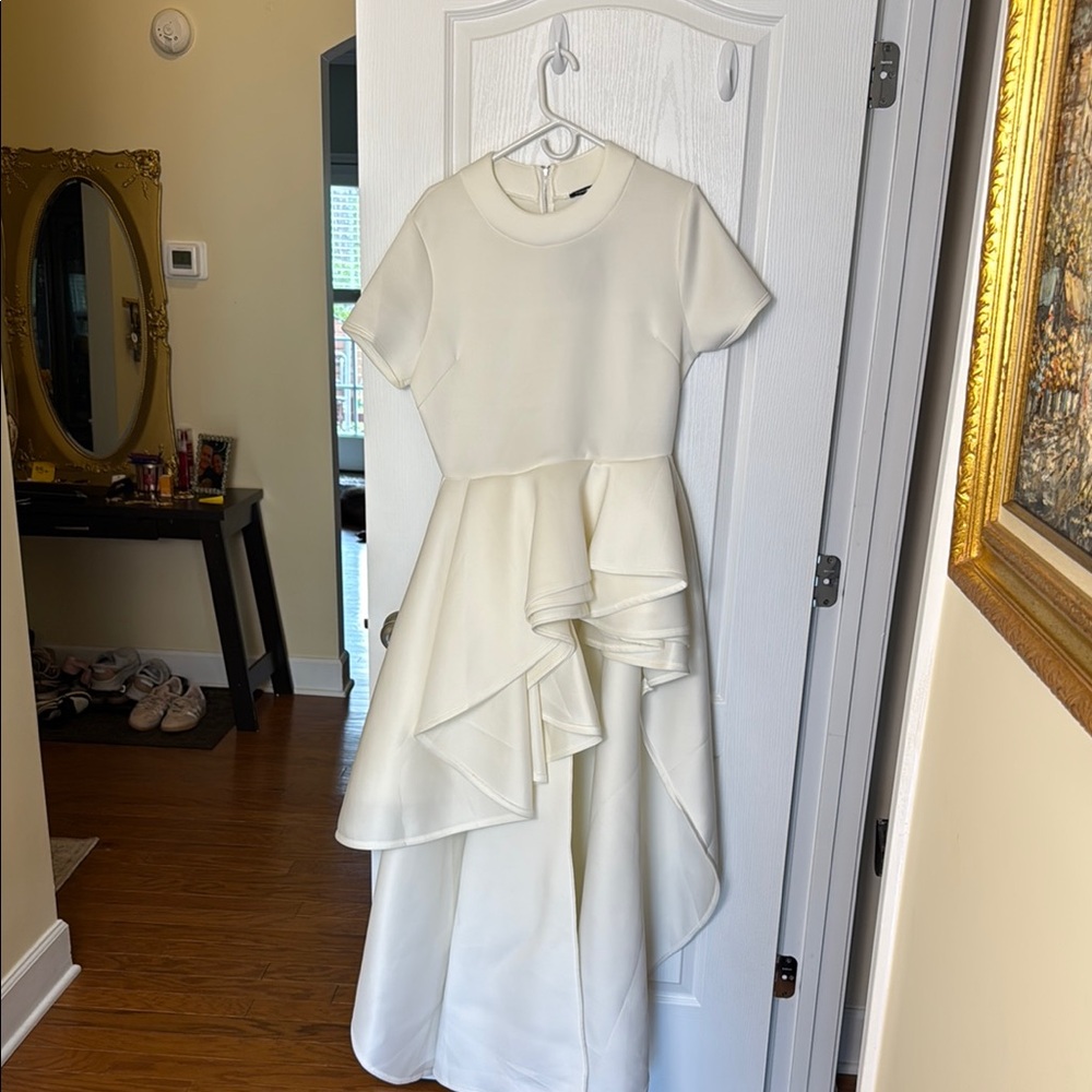 Elegant White/Cream Ruffle Top